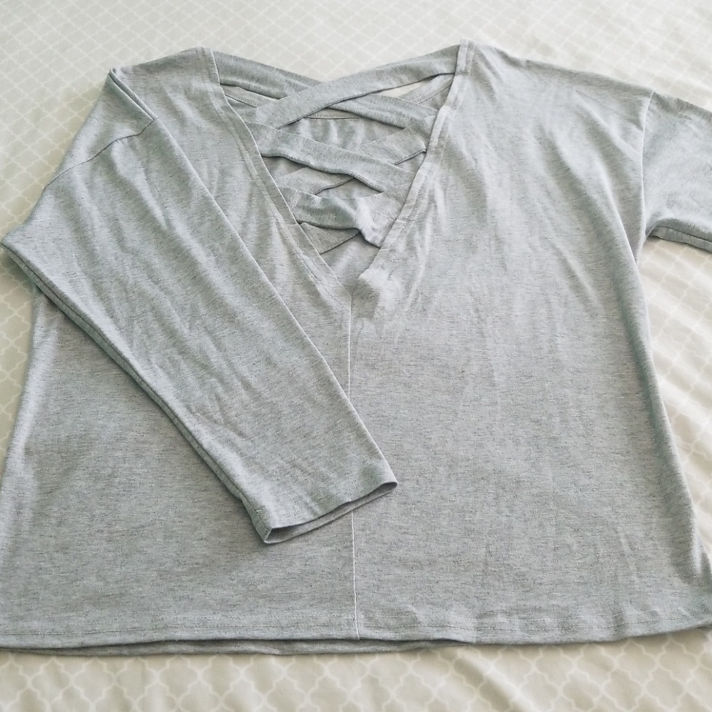 Criss cross back Top - Picture 4 of 6